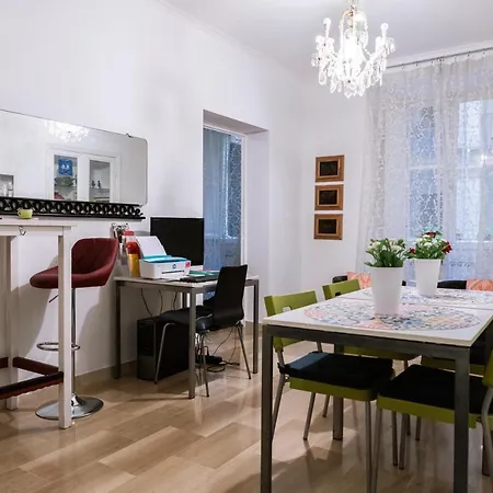 Casa Linnea Holiday home Rome